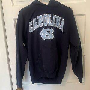UNC Chapel Hill hoodie in men’s M. In good condition